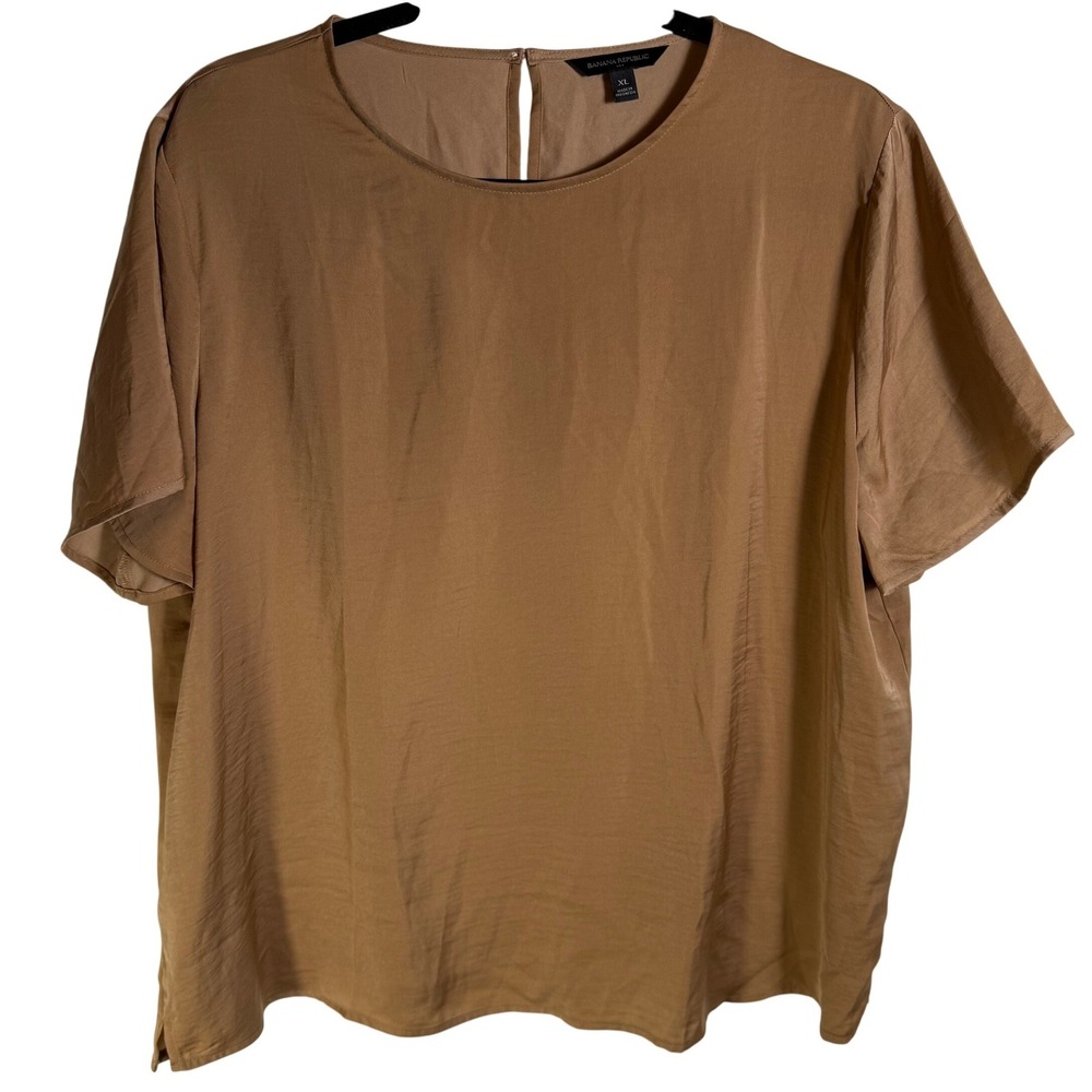 Banana Republic Womens XL Camel Brown Satin Short Sleeve Crew Neck Blouse 753748